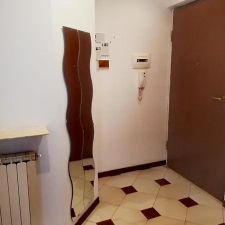 Sweet Apartment *